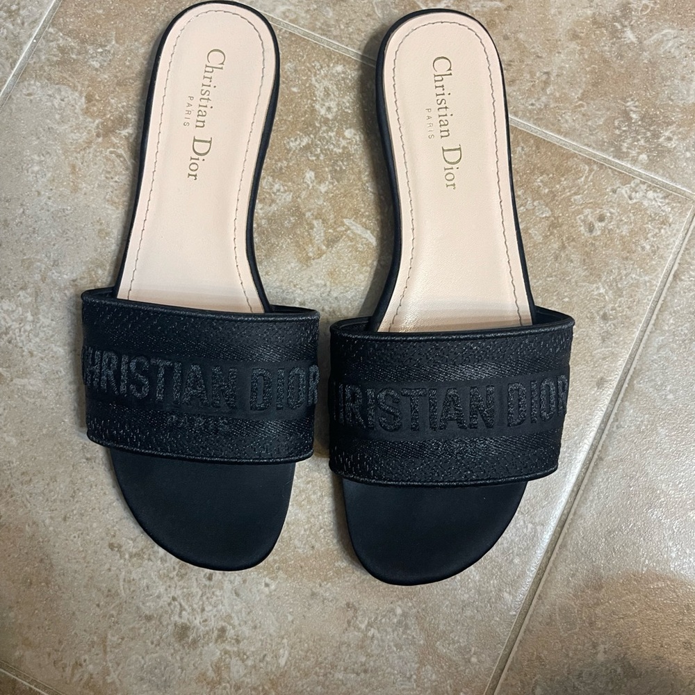 Women slides